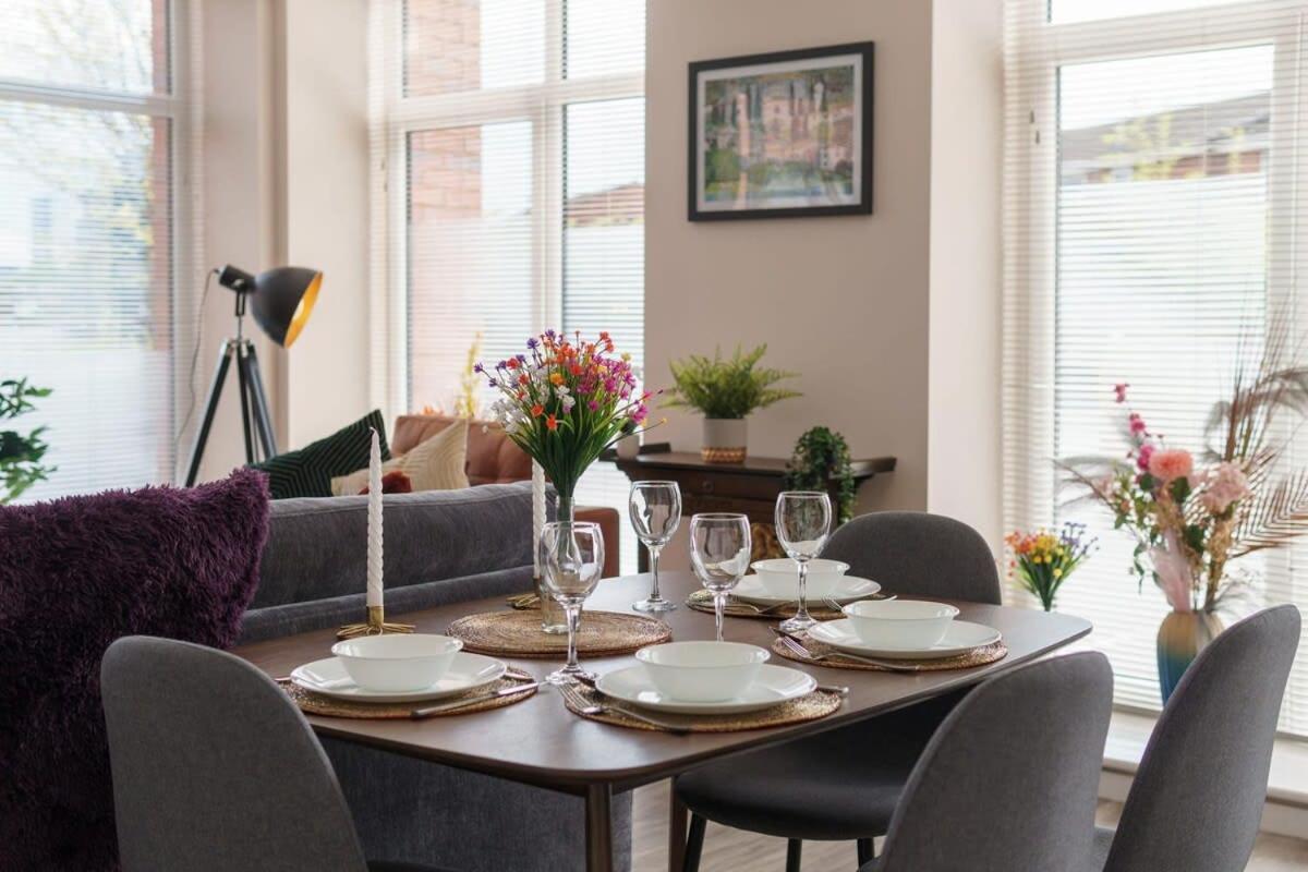 2 Bedroom Modern In